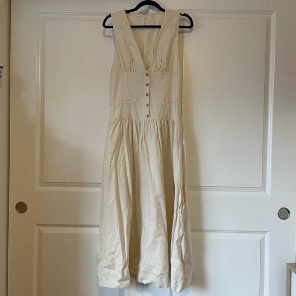 Free People Dresses & Skirts - Free People Best Dressed Midi